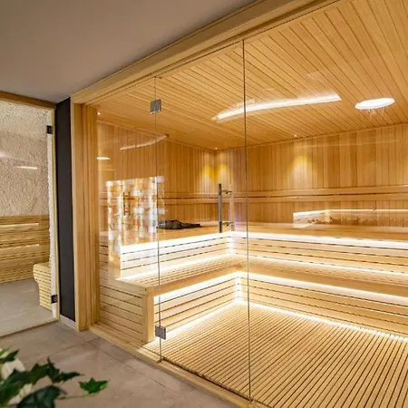 I&k-13-titova شقة *