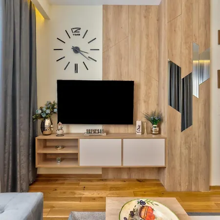 Appartamento I&k-13-titova *