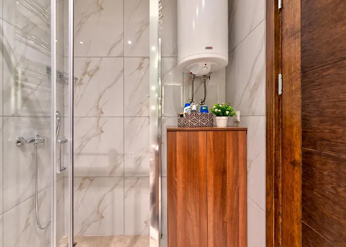 I&k-13-titova 즐라티보