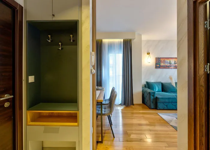 I&k-13-titova 즐라티보